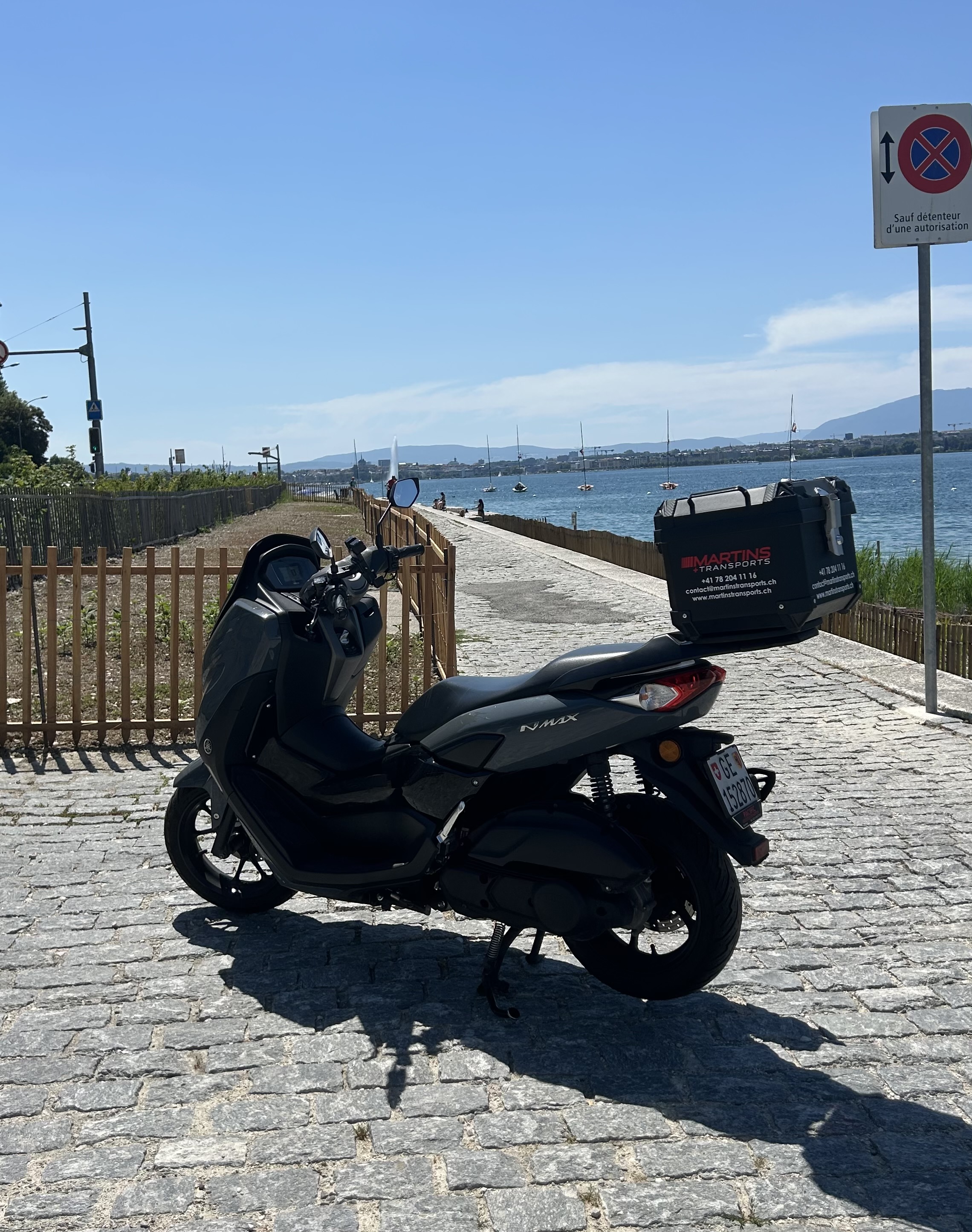 Scooter Martins Transports — livraisons urbaines express Genève